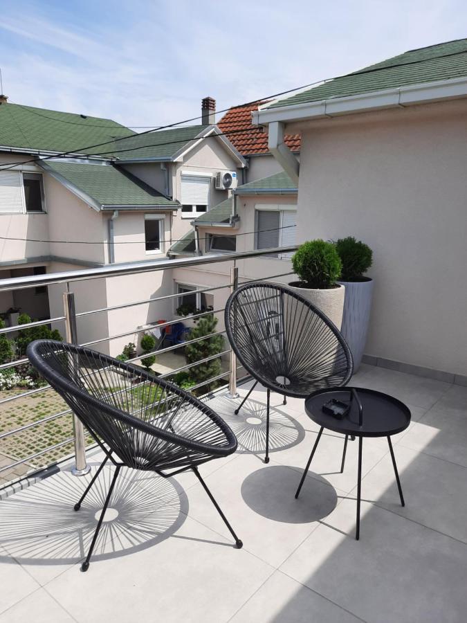 Lovely Private Flats Free Parking Novi Sad Dış mekan fotoğraf